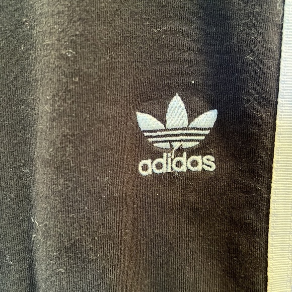 Adidas black with white stripe track legging - Picture 3 of 4